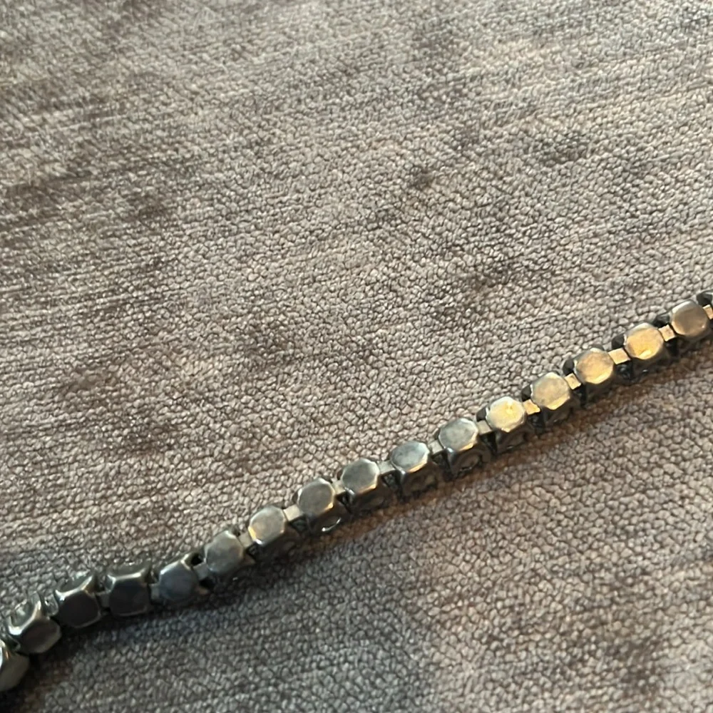 Gorgeous Vintage rhinestone choker 14” not adjustable - Picture 6 of 7